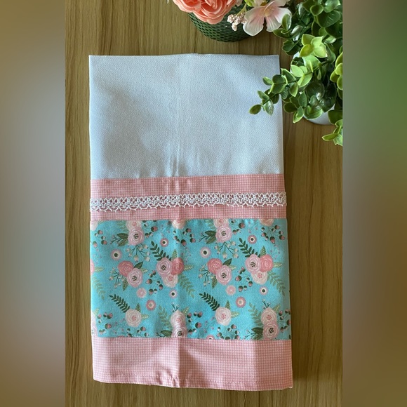 Winter Garden - Handmade tea towel (100% Cotton) - Picture 1 of 3